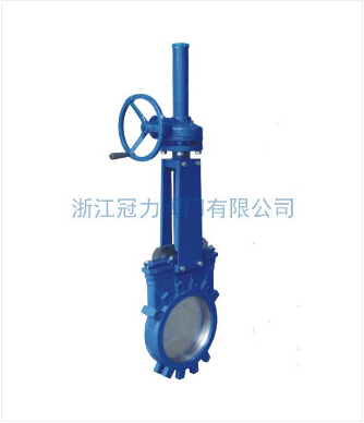 傘齒輪刀閘閥在結構上所具備的特點？